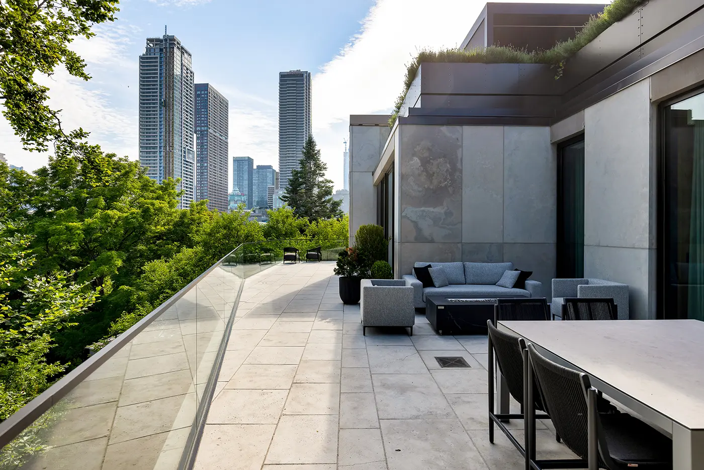 No. 7 Dale residences