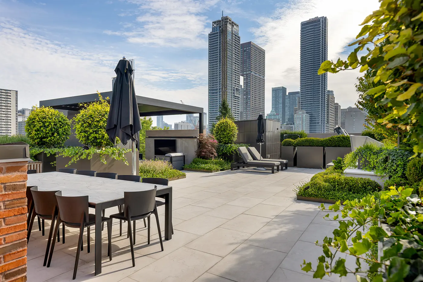 No. 7 Dale residences